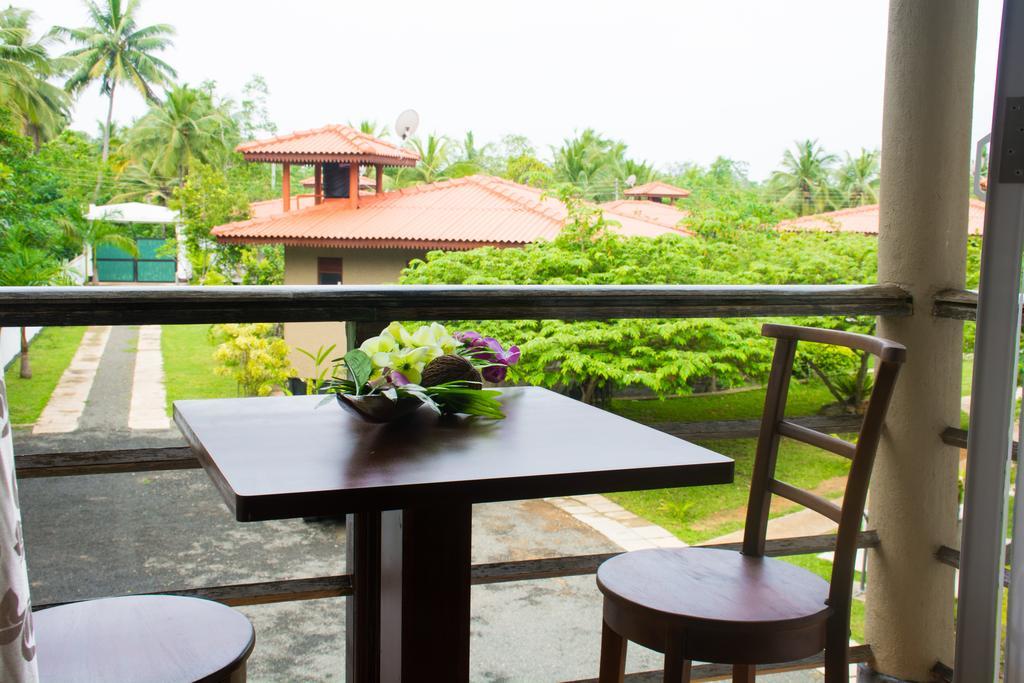 Mass Eco Cabana Yoga & Spa - Unawatuna Exterior photo